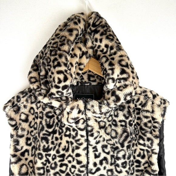 XOXO Vegan Fur Leopard Hooded Tie Waist Vest NWT - Picture 2 of 9